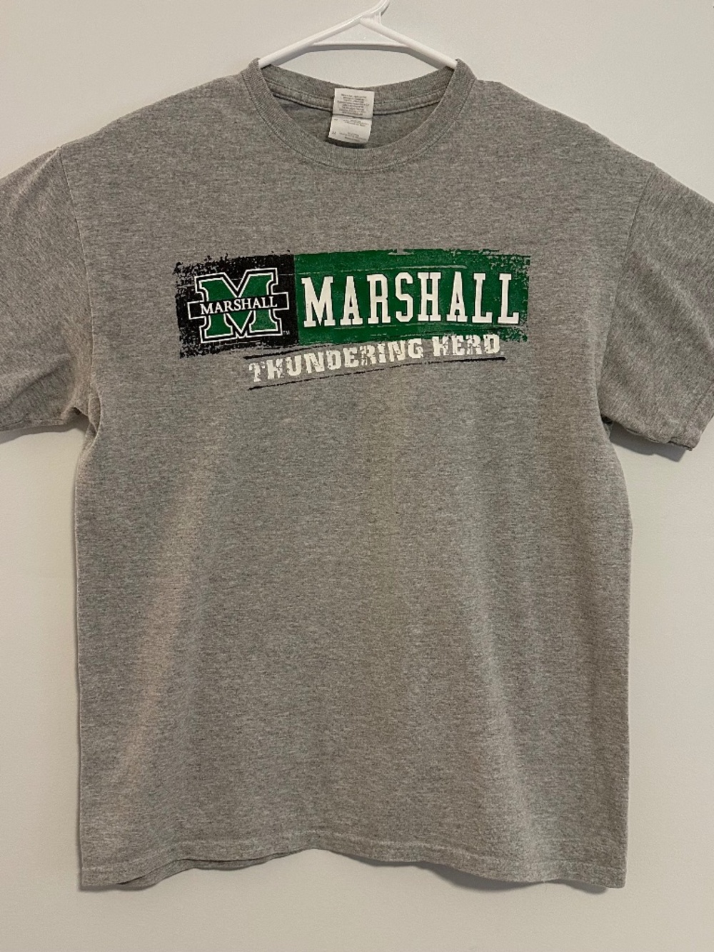 Marshall University Thundering Herd Shirt Size M Heather Gray Green Tee NCAA